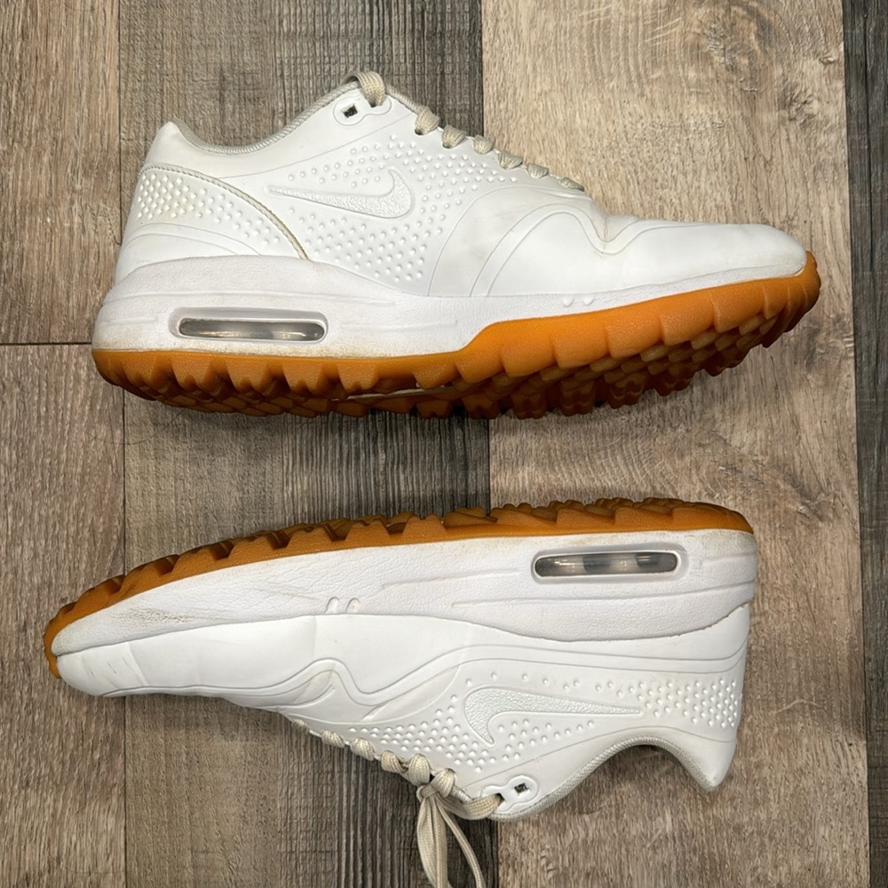 Nike Air Max’s 🤍 - Picture 2 of 5